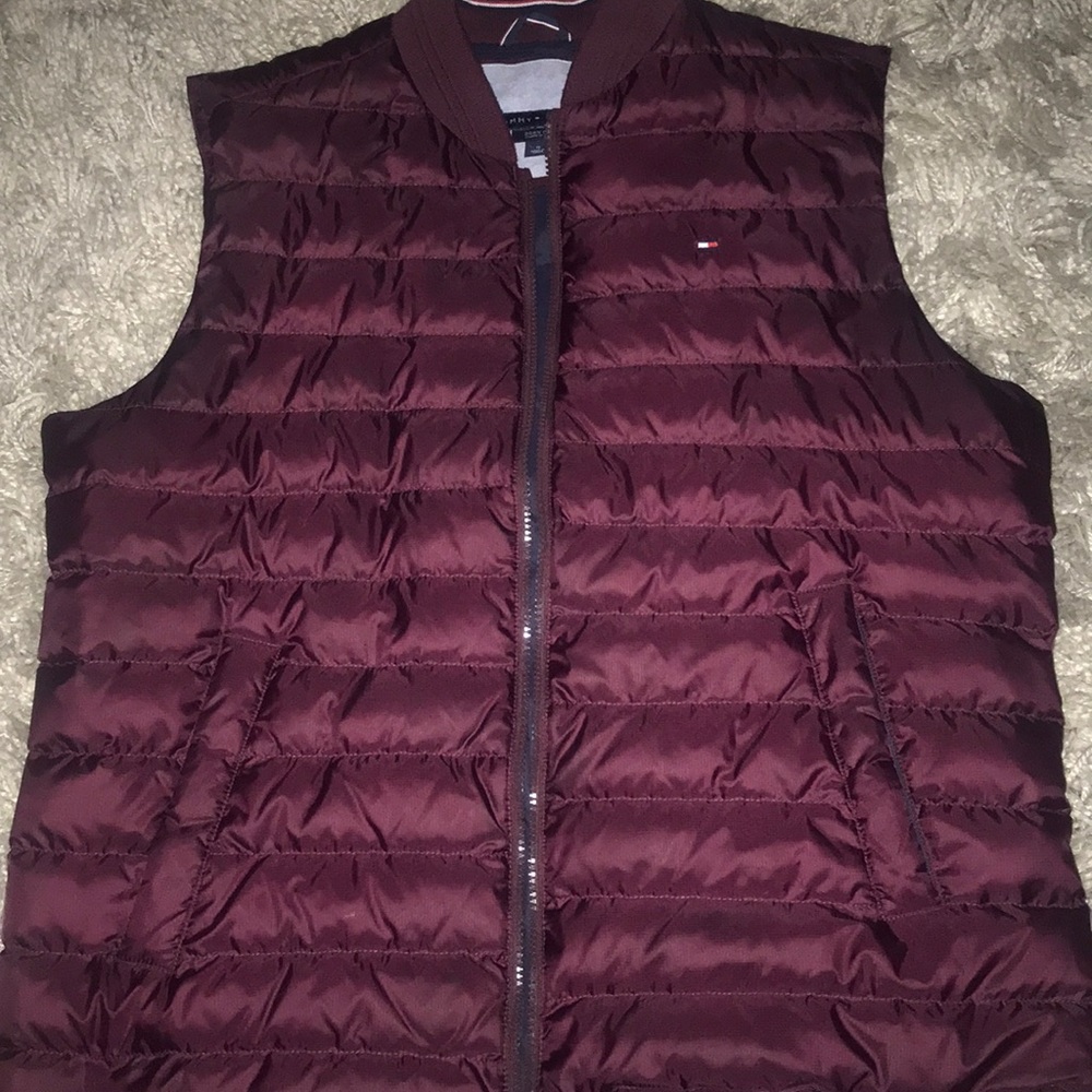 Men’s size M Tommy Hilfiger Vest